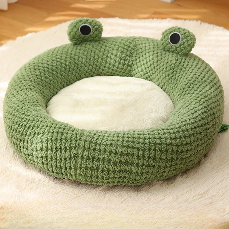 New Pet Nest Winter Warm Dog Den Cat Villa Plush Pets Mattress Small Frog Shape Semi Enclosed Kitten Puppy House Pet Supplies